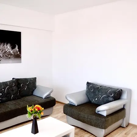 Miraj 2 - Pristine Residency Lägenhet *